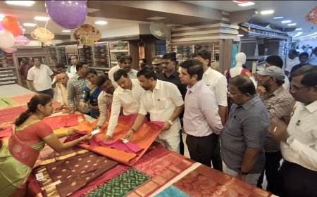 தீபாவளி ஷாப்பிங் பிரியர்களுக்கு செம ஆஃபர் கோ-ஆப்டெக்ஸில் 30% தள்ளுபடி