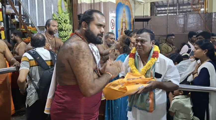 2 டன் மலர்… 50 கிலோ சந்தனம்! 👑 ராஜா அலங்காரத்தில் ஜொலித்த புலியகுளம் முந்தி விநாயகர்!