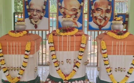 காந்தி, காமராஜர் நினைவாக அஸ்தி கலசத்துக்கு மலரஞ்சலி!
