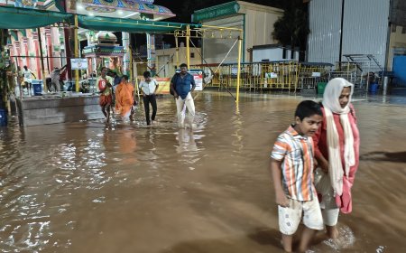 கனமழையால் மருதமலை கோவிலுக்கு வந்த பக்தர்கள் கடும் அவதி!